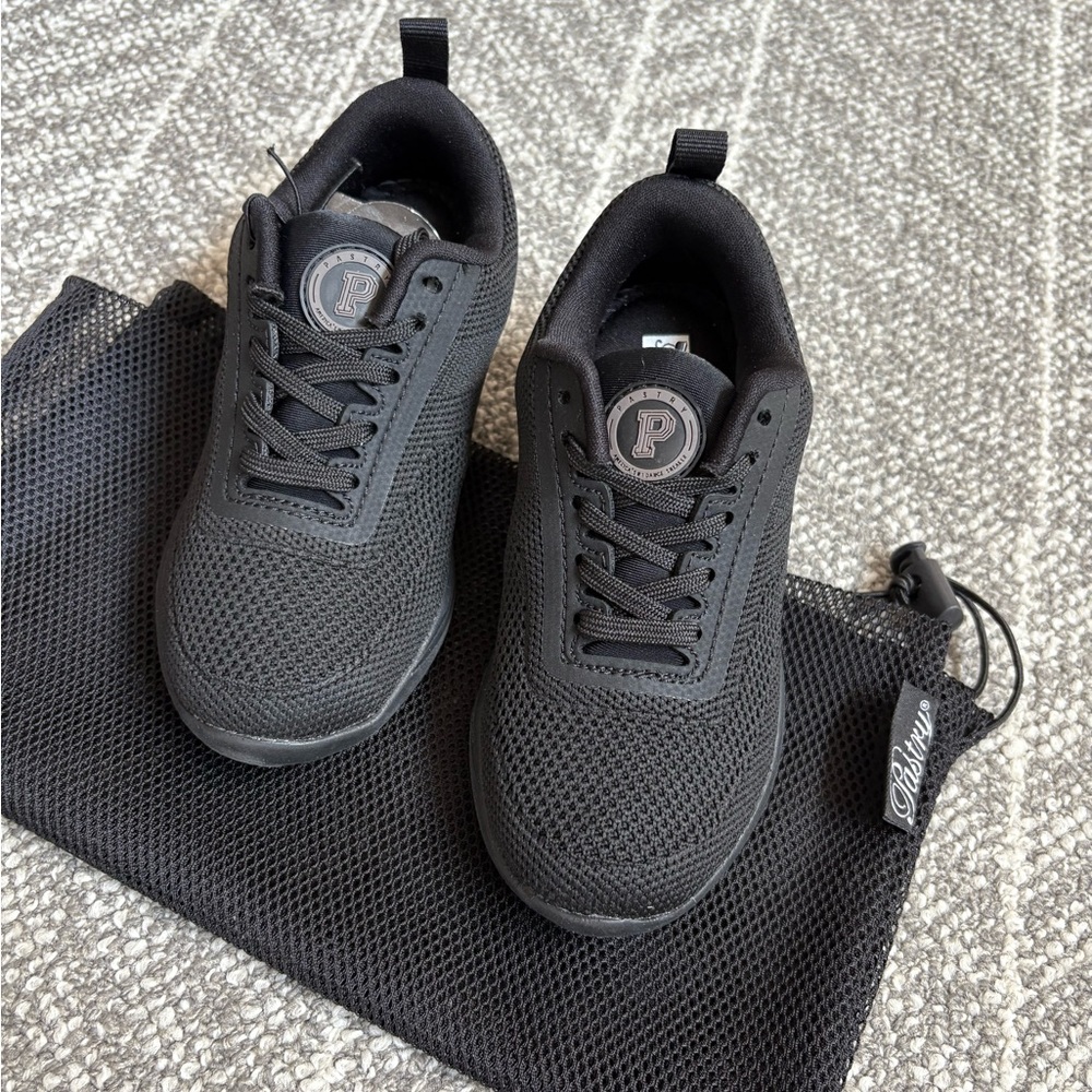 New Pastry TR2 Hip Hop Sneaker